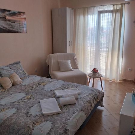 Apartments M&T Tivat Luaran gambar