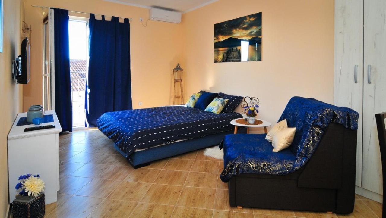 Apartments M&T Tivat Luaran gambar