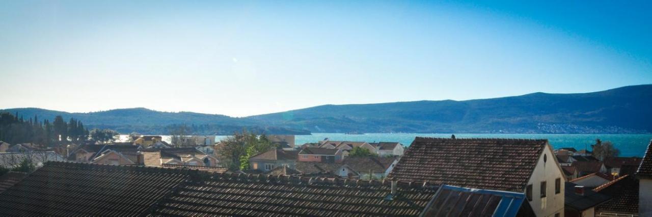 Apartments M&T Tivat Luaran gambar
